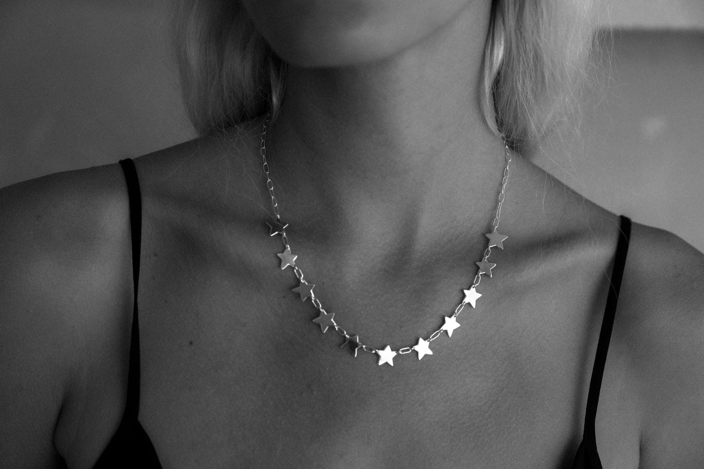 (Petite) Group Dance Necklace - 925 Silver