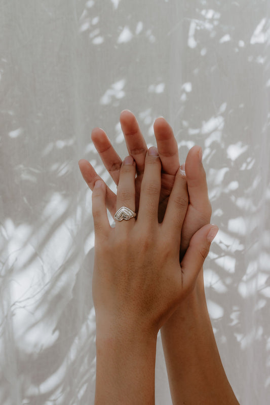 Giving Heart Ring - 925 Silver